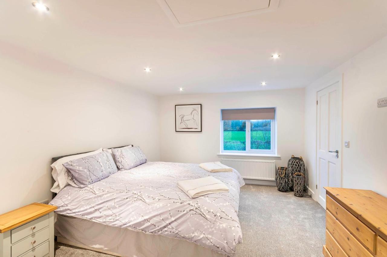 Newly Renovated Rural Cottage In North Scarle Lincoln Exterior photo